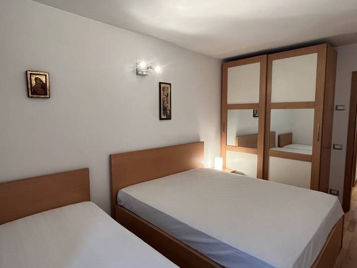 Gîte pour 5 personnes, avec vue et jardin à Carisolo - 4