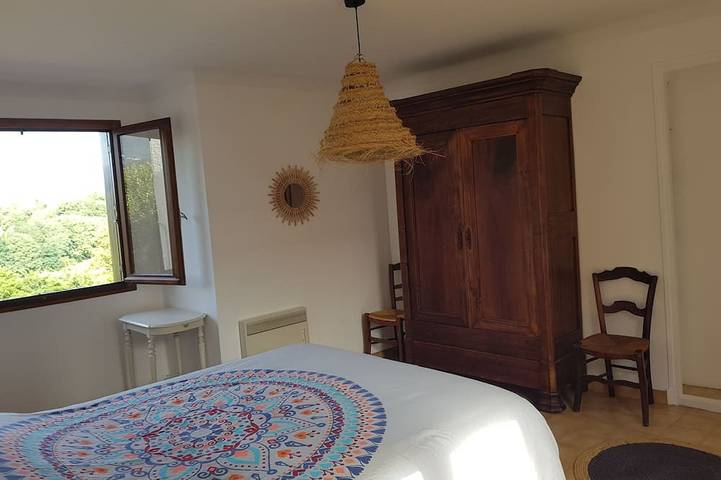Location de vacances pour 10 personnes, avec jardin ainsi que jacuzzi et terrasse à Maureillas-las-Illas - 3