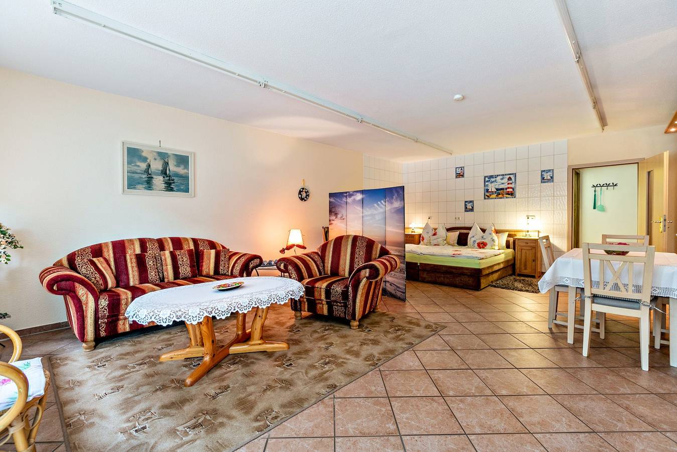 Ganze Wohnung, Ferienwohnung 'ole Bäckerie' mit gemeinsamer Terrasse, privatem Garten und Wlan in Delve, Eider-Treene-Sorge