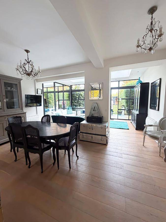 Location de vacances pour 7 personnes, avec terrasse et jardin, animaux acceptés à Marcq-en-Barœul - 4