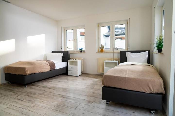 Ferienwohnung für 5 Personen, mit Balkon und Ausblick in Bad König - 4