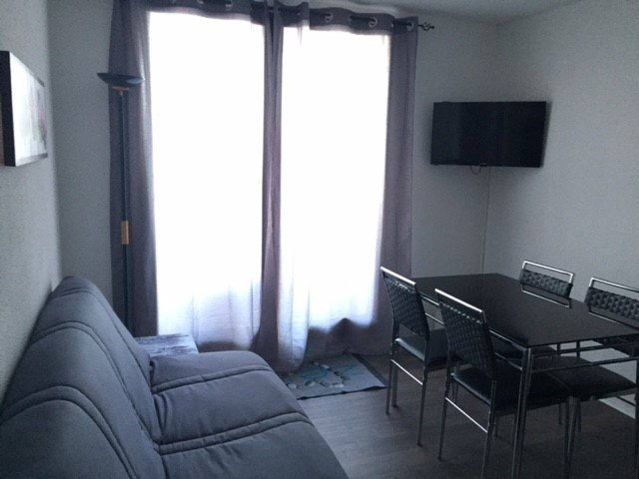 Entire apartment, 2 Rooms with Air Conditioning, Parking, Port Barcarès in Le Barcarès, Côte d'Améthyste