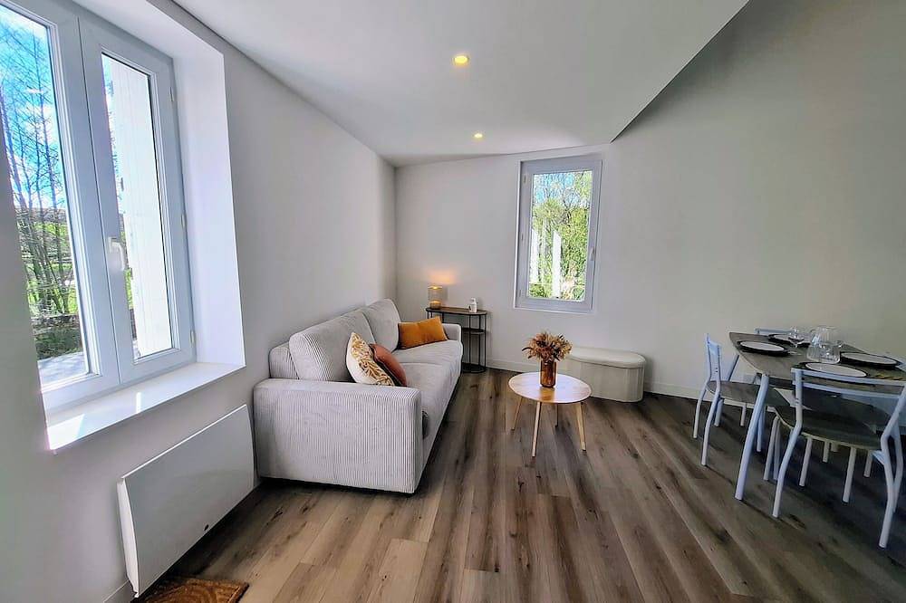 Les Bords de l'Ouin - Renovated accommodation near Puy du Fou - 4 pers. in Mauléon, Loire Valley