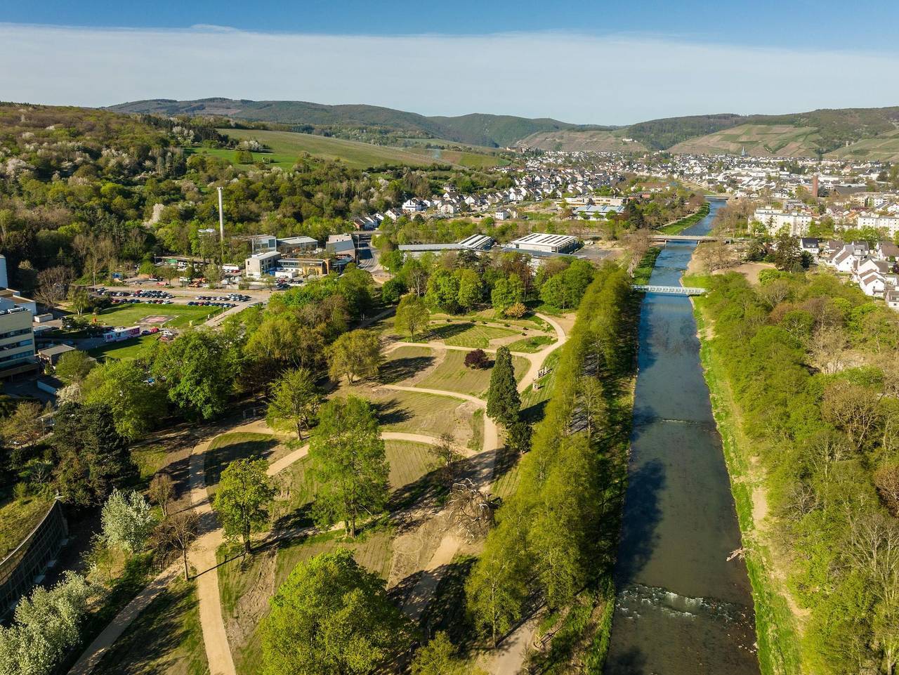 Ganze Ferienwohnung, Fewo Uhl - Fewo "Kleine Oase" in Neuenahr, Bad Neuenahr