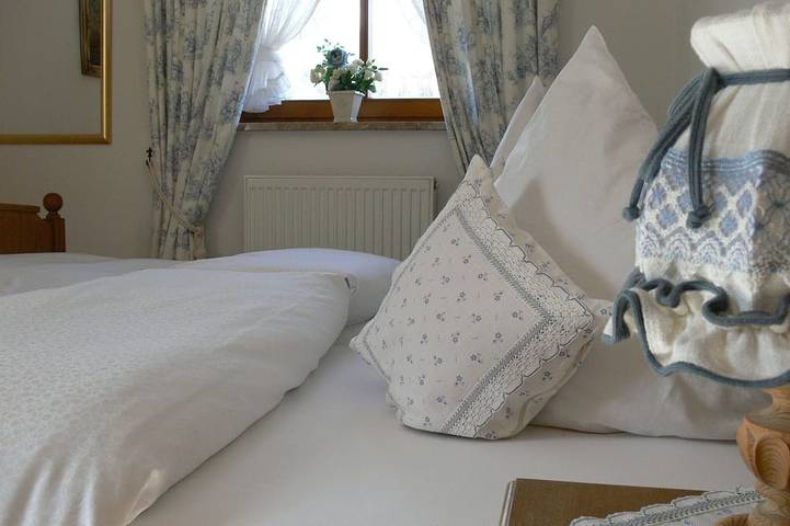 Ferienwohnung für 2 Personen, mit Garten und Balkon in Bayerisch Gmain - 2