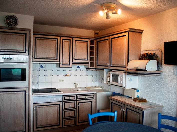 Chalet pour 7 personnes, avec balcon dans Super Besse