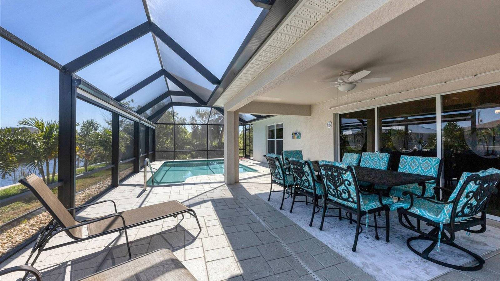 Relaxing Retreat: Charlotte County Villa 5877 Awaits in Charlotte County