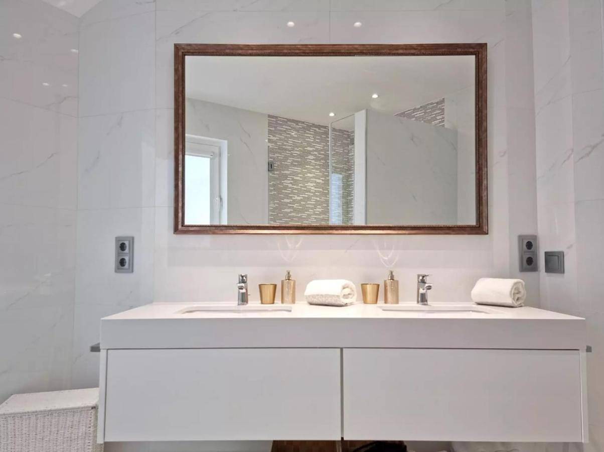 Geheel appartement, Villa with Private Pool in Forte dei Marmi, Italiaanse Rivièra