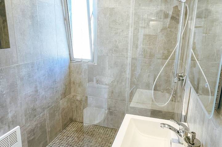 Gîte pour 6 personnes, avec terrasse et piscine dans Plage de La Garonne - 3