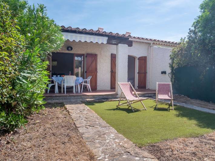 Location de vacances pour 4 personnes, avec terrasse et jardin dans Les Lecques - 4
