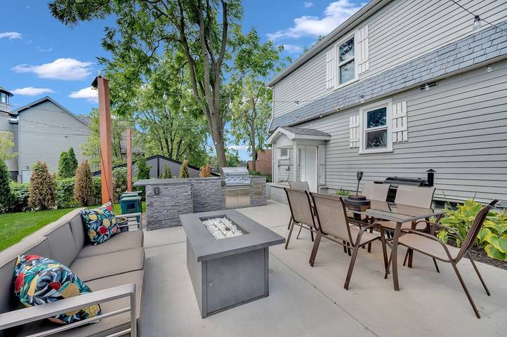 Vacation rental for 6 people, with terrace and yard in Oakland County