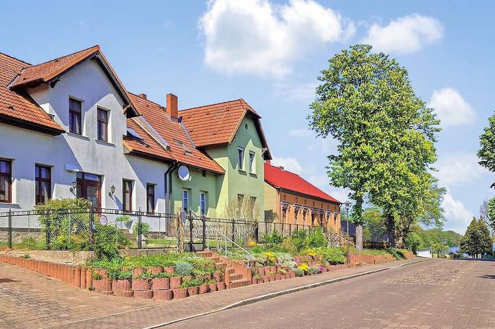Ferienwohnung für 5 Personen, mit Garten