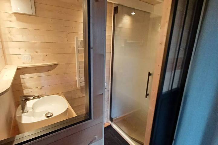 Gîte pour 4 personnes, avec jardin à Lancieux - 4