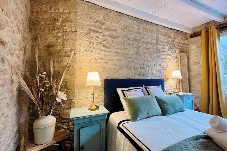 La Bonne Brise, Independent Room with Terrace in Saint-Benoît-de-l'Aure, Bayeux und Umgebung