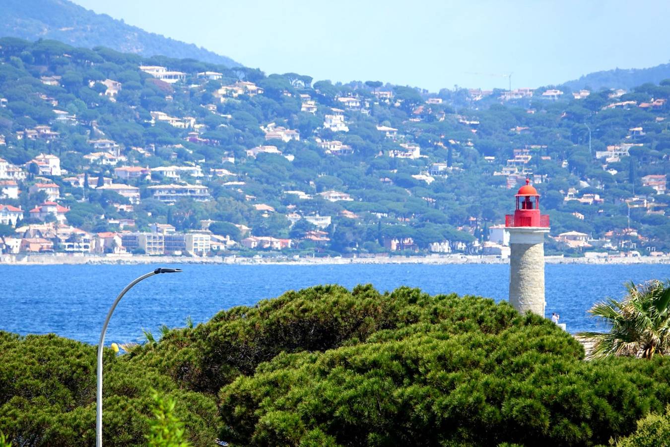 Hel leilighet, Family nest overlooking the Gulf of Saint-Tropez in Saint-Tropez, Middelhavskysten (Frankrike)