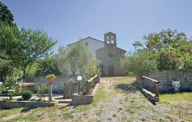 Appartamento intero, Rifugio a bordo piscina pieno di giocattoli in Cortona, Provincia di Arezzo