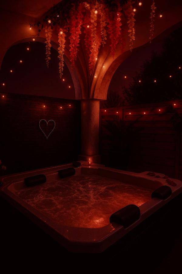 Gîte pour 2 personnes, avec jardin et jacuzzi dans Valence d'Agen - 2