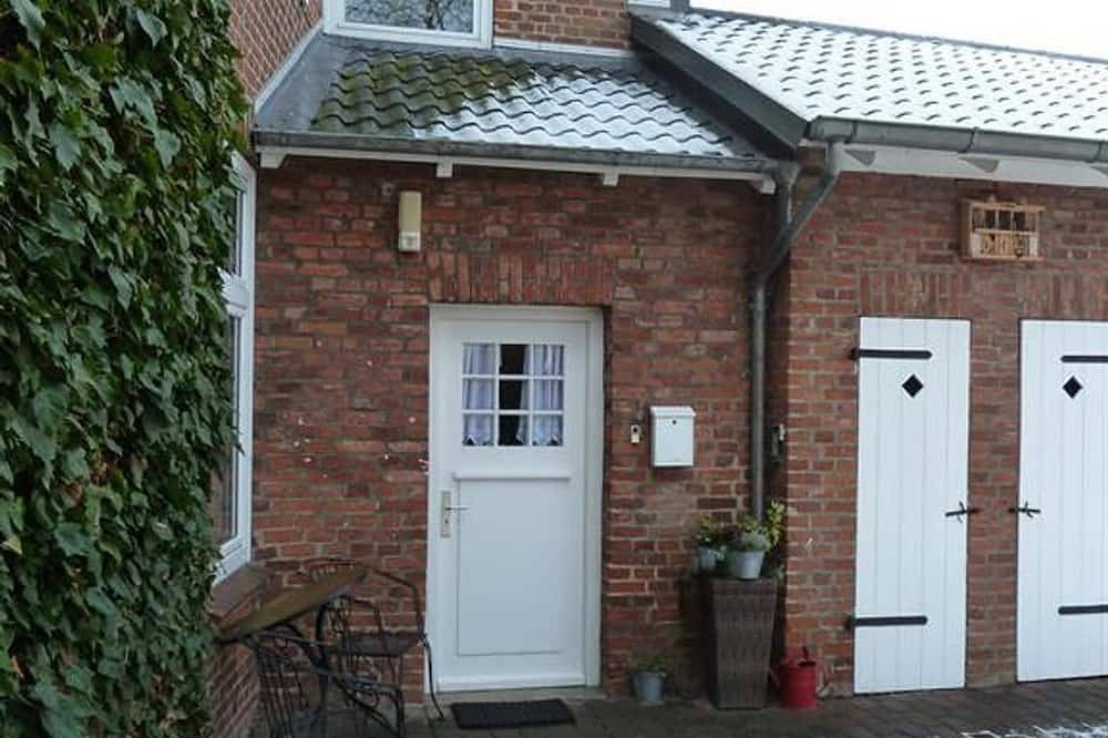 Ganze Wohnung, Ferienwohnung Carpe Diem - Appartement/Fewo, Dusche und Bad, Wc, Seeblick in Plön, Plön (Stadt)