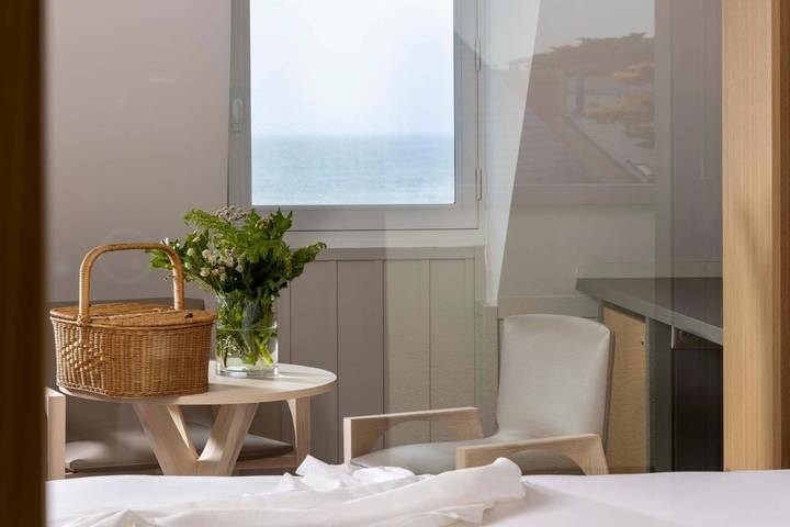 Hôtel pour 2 personnes, avec balcon, animaux acceptés dans Plage de Port-Lin - 4