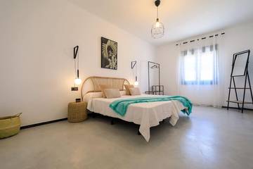 Villa for 8 People in La Torreta, Torrevieja, Photo 3