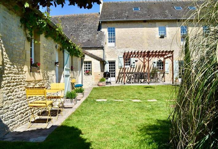Chambre d’hôte pour 2 personnes, avec jacuzzi et jardin ainsi que sauna et terrasse dans le Calvados - 2