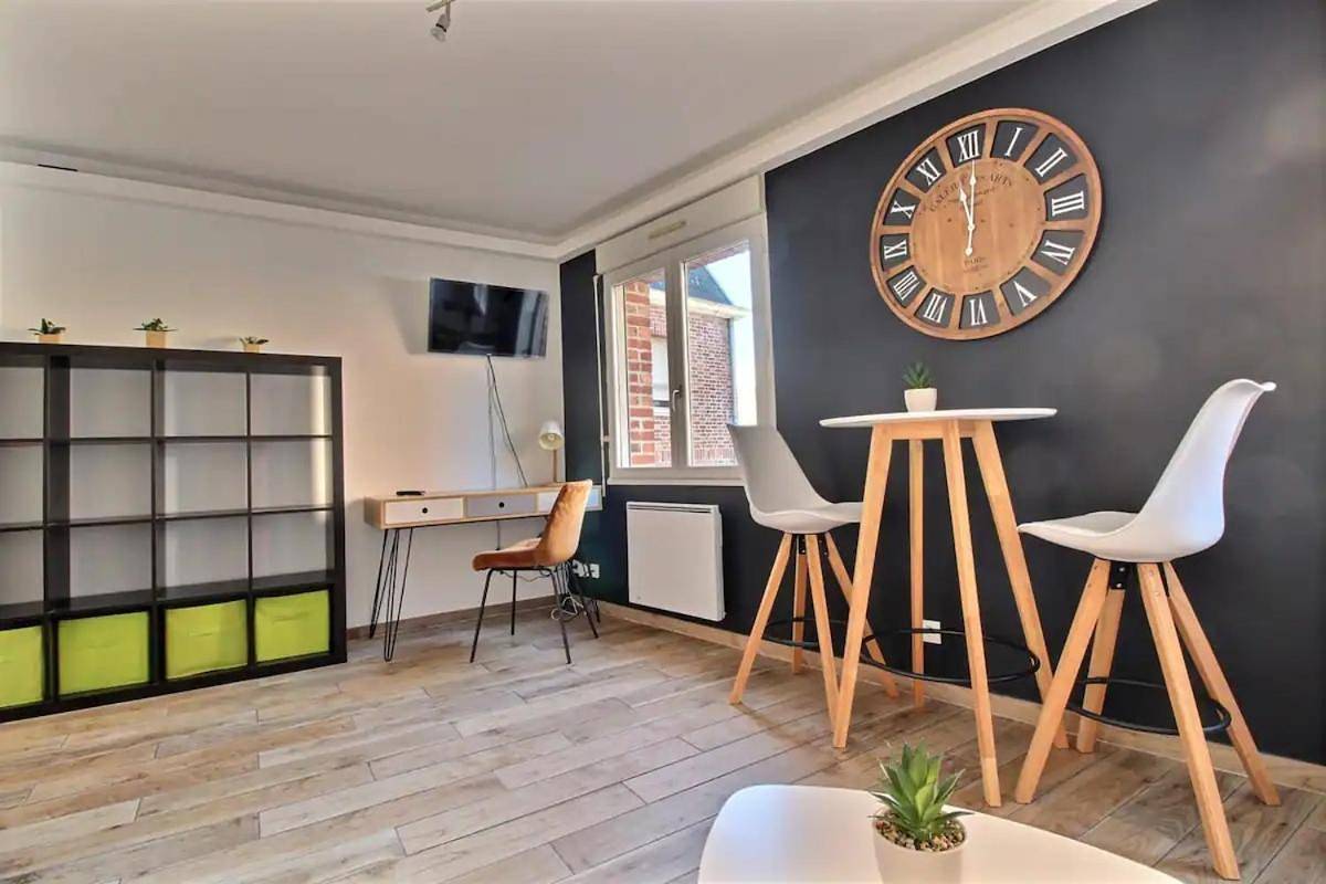 Appartement entier, Studio Taormina Valenciennes Centre in Valenciennes, Région de Valenciennes