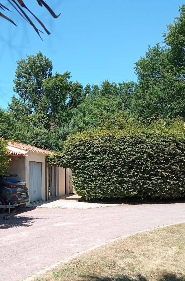 Location de vacances pour 2 personnes, avec jardin et vue, animaux acceptés à Challans - 2