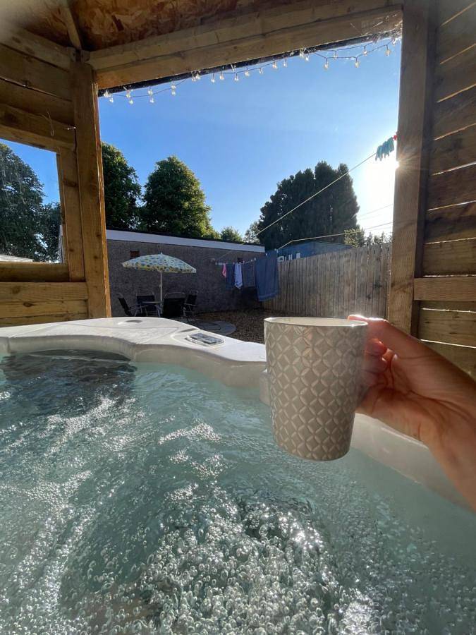 Holiday rental for 4 people, with Hot tub and Terrace as well as Garden in Dumfries