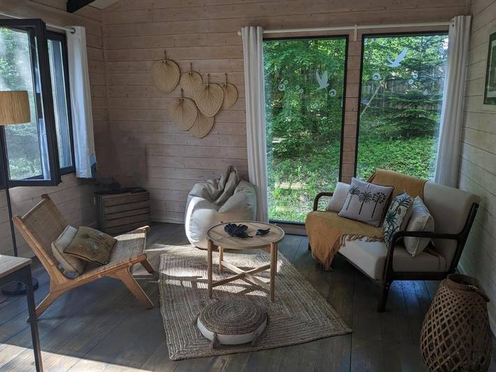 Gîte pour 4 personnes, avec piscine et terrasse ainsi que jacuzzi et jardin à Biron - 3