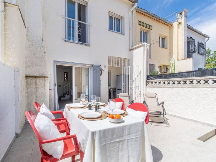 Ferienhaus für 6 Personen, mit Terrasse und Pool in Empuriabrava - 4