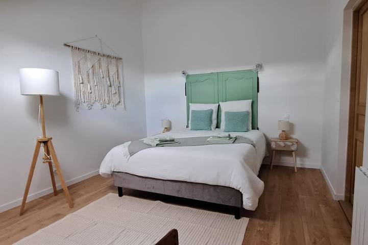 Location de vacances pour 16 personnes, avec jardin à Cauroy-lès-Hermonville - 3