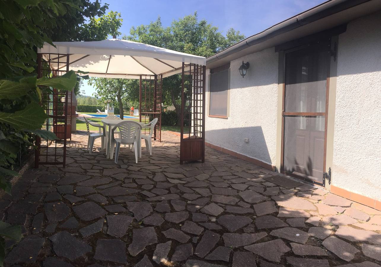 Entire apartment, Apartment 'Alloro' with Shared Pool, Wi-Fi and Air Conditioning in Grosseto, Grosseto Province