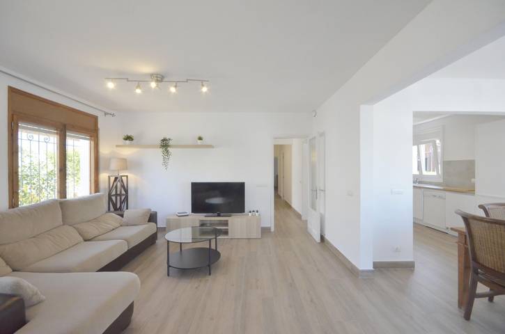 Chalet para 9 personas, con balcón y jardín en Provincia de Gerona - 4