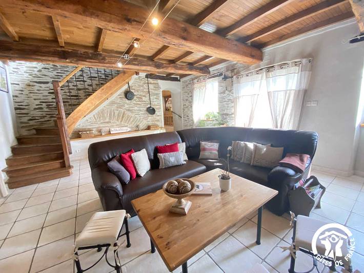 Gîte pour 6 personnes, avec Terrasse et Jardin