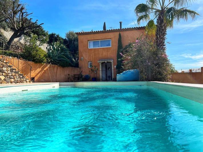 Villa pour 12 personnes, avec vue ainsi que piscine et jardin à Ollioules - 2