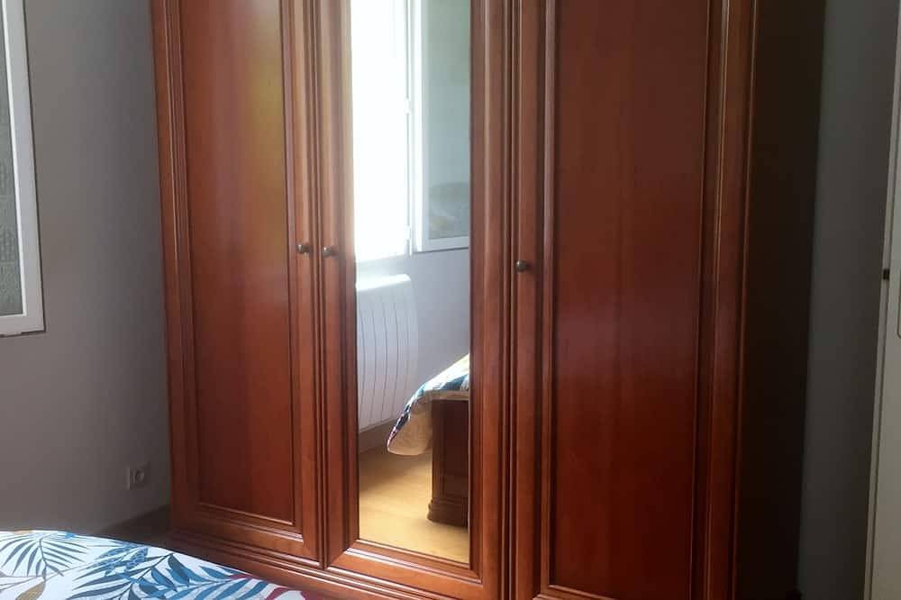 Maison Villa De Plein Pied Sans Vis A Vis in Bouhet, Région de Rochefort