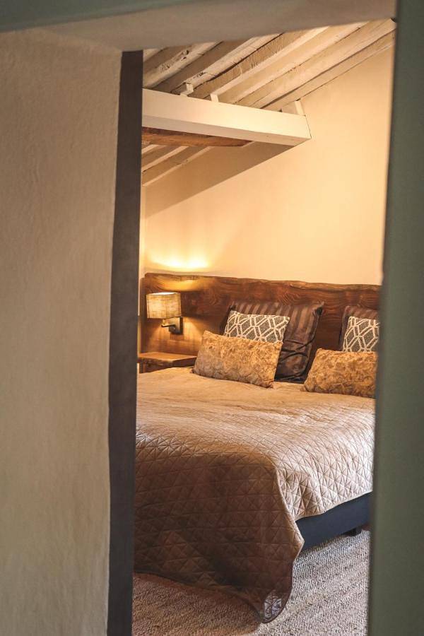 Gîte pour 2 personnes, avec piscine et vue ainsi que jardin et sauna, animaux acceptés à Camporgiano - 4