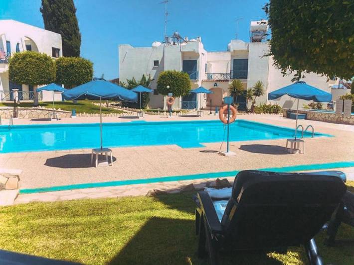 Ferienwohnung für 4 Personen, mit Pool und Garten sowie Ausblick - 1