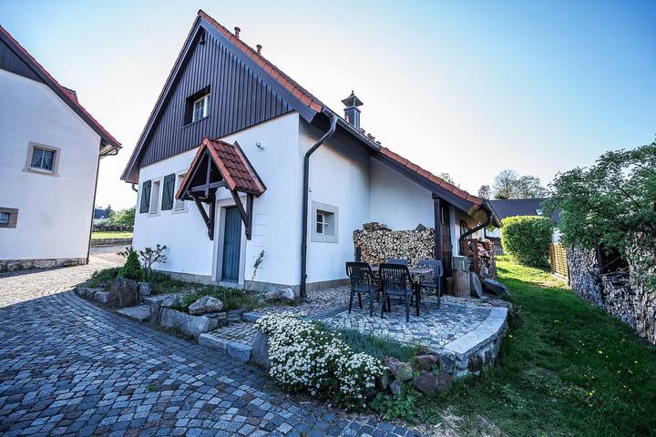 Ferienhaus für 4 Personen, mit Garten im Zittauer Gebirge