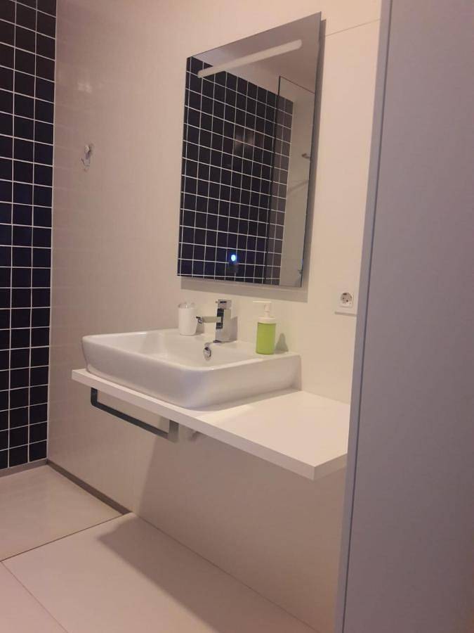 Gîte pour 3 personnes, avec vue et jardin à Maia - 3