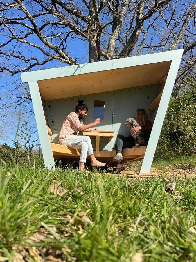 Location de vacances pour 2 personnes, avec Terrasse et Jardin ainsi que Piscine et Vue à Idrac-Respaillès