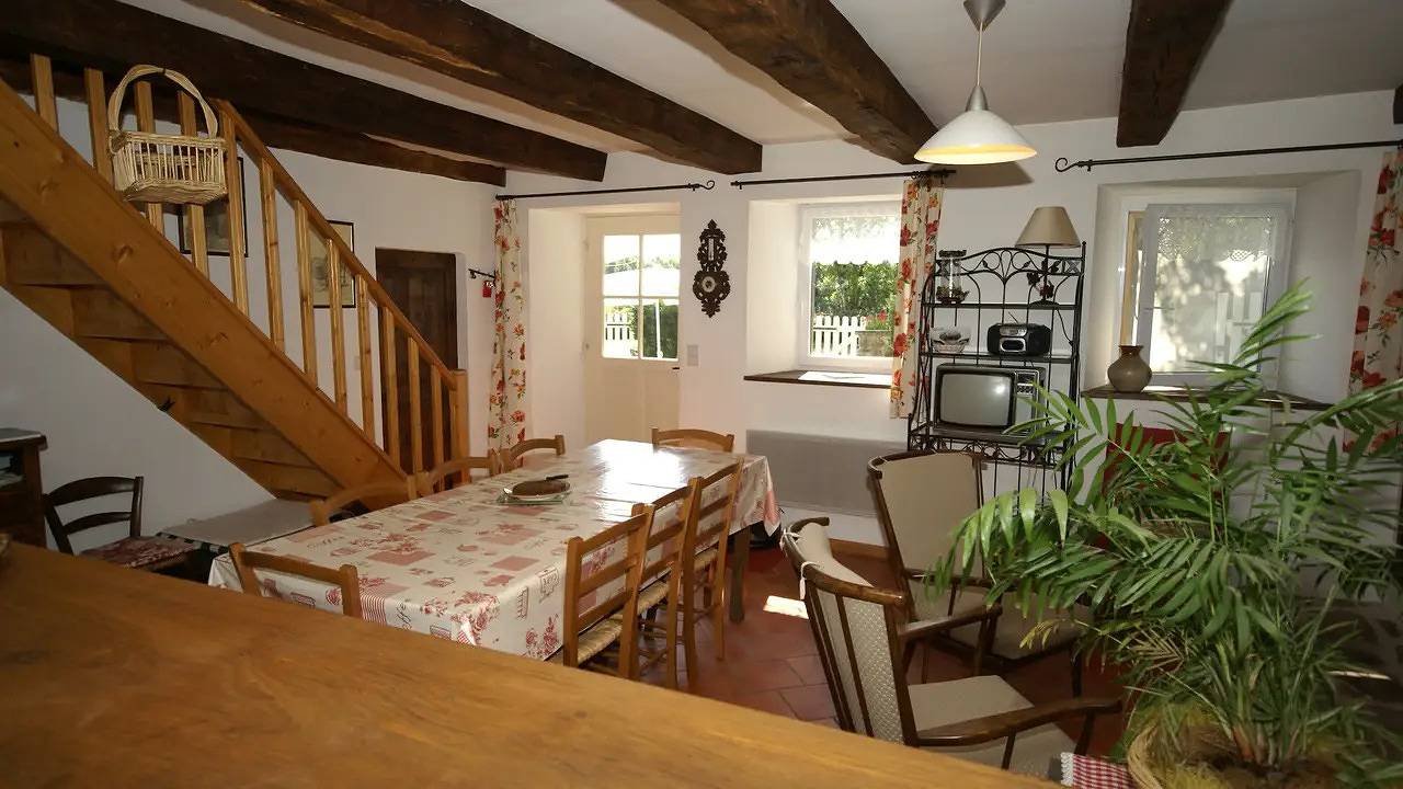 Ferienhaus für 6 Personen (100 m²) in Saint-Merd-la-Breuille in Saint-Merd-la-Breuille, Parque Natural Regional de Millevaches en Lemosín