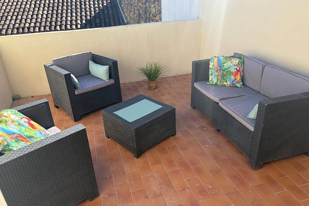 Appartement De Vacances pour 5 Personnes dans Orange, Provence