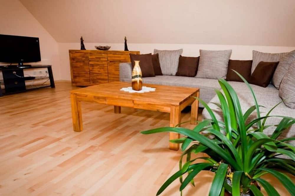 Ganze Wohnung, Safari holiday apartment near the water with Wifi - in Liepgarten near Ueckermünde in Liepgarten, Vorpommern Greifswald