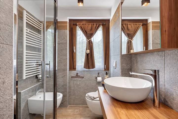 Entire apartment, Apartment '4061 Maison Gerard Punta Ceresole' in Lillaz (Cogne), Cogne