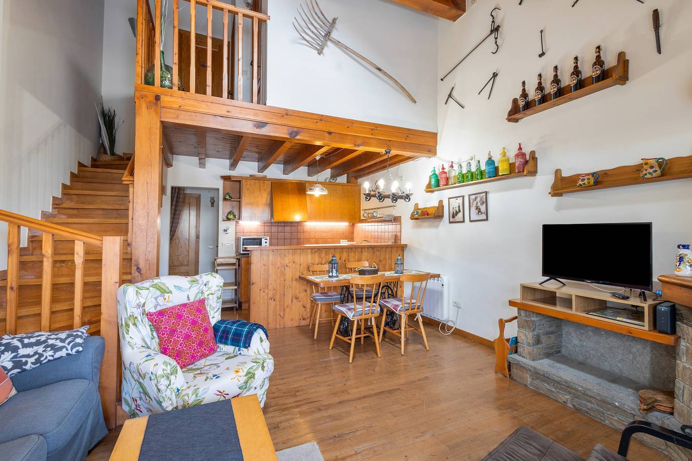 Casa Pepe Baltarga: Vistas a la montaña, terraza privada y Wi-Fi in Bellver de Cerdaña, Pirineo Catalan