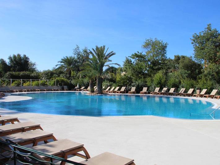 Appartement de vacances pour 4 personnes, avec piscine