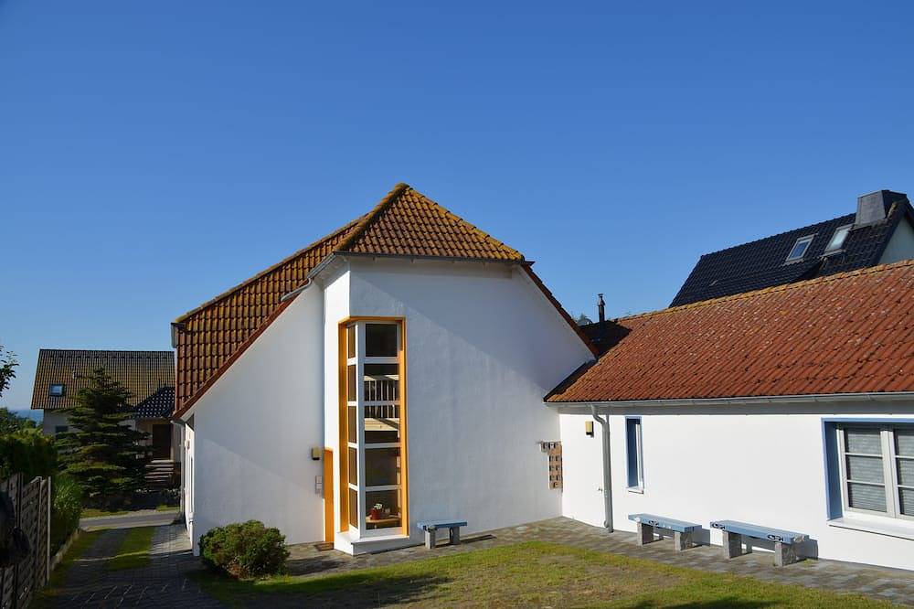 Kleines Ferienhaus 2 Erwachsene und bis 3 Kinder  - De Schwitzbamb - Haus Vineta in Klein Zicker, Mönchgut