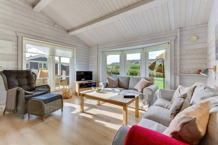 Ferienhaus für 8 Personen, mit Garten und Whirlpool sowie Sauna und Terrasse, mit Haustier in Mommark - 4