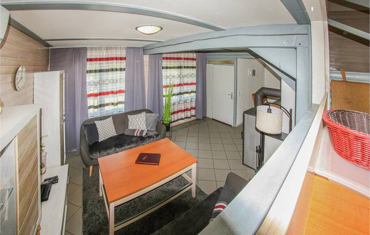 Ferienhaus für 6 Personen, mit Terrasse und Garten sowie Sauna in Kirchheim - 4